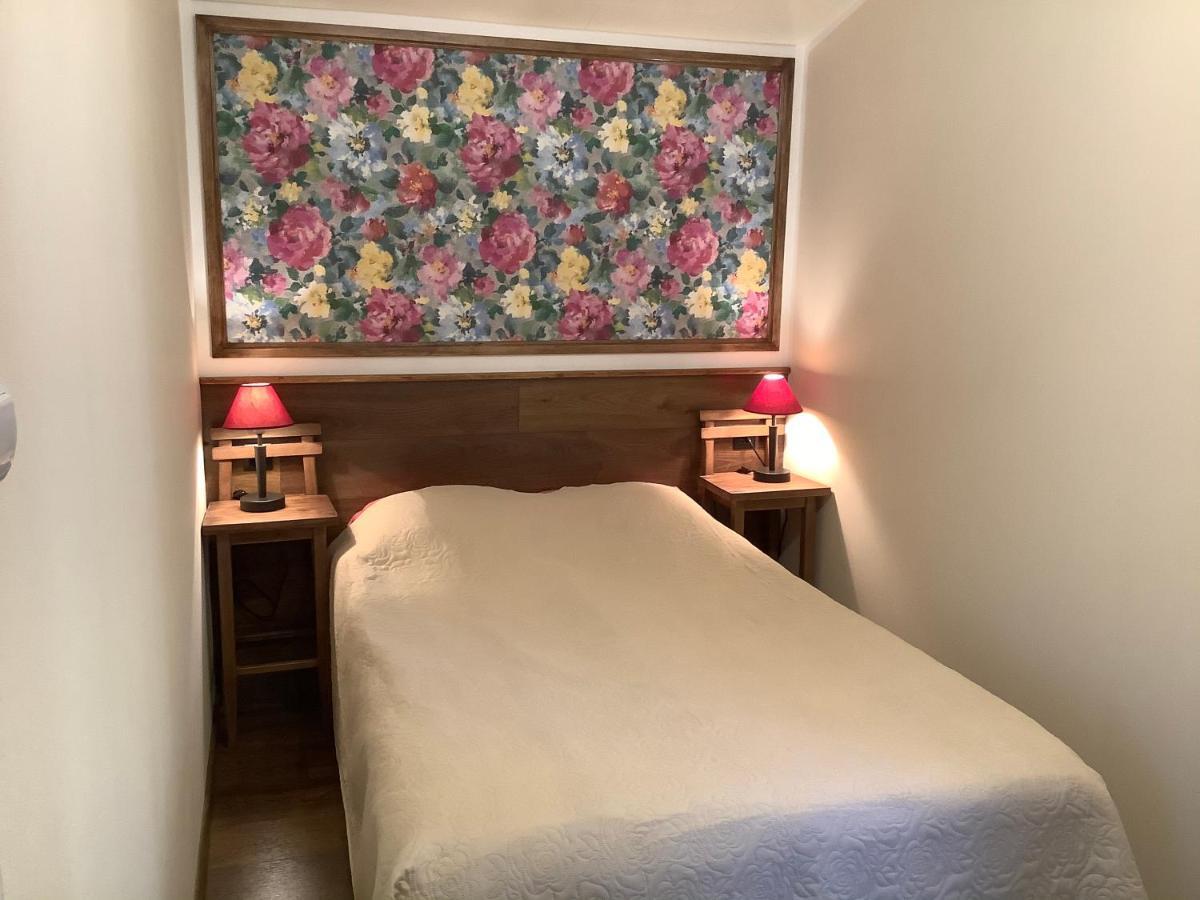Paerna Guesthouse & Apartments クレサーレ エクステリア 写真
