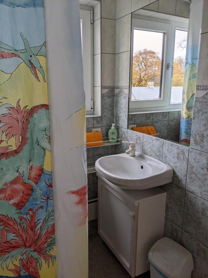 Paerna Guesthouse & Apartments クレサーレ エクステリア 写真