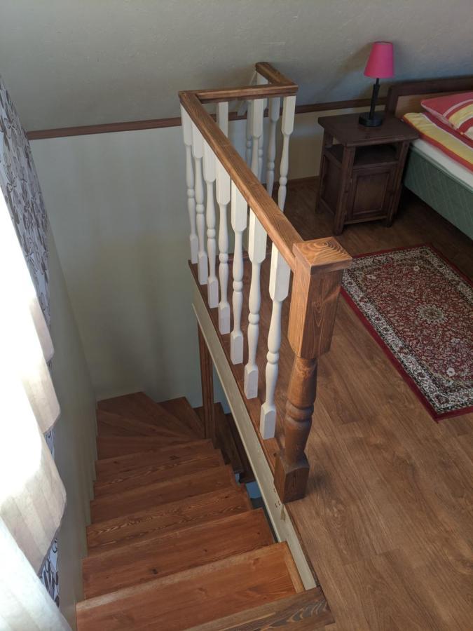 Paerna Guesthouse & Apartments クレサーレ エクステリア 写真